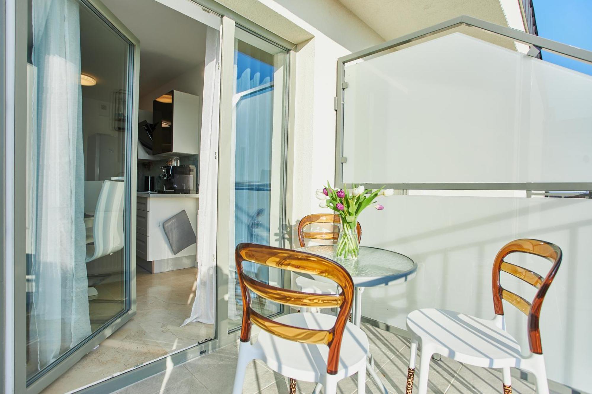 Golden Hour Apartments- Plac Slowianski 43 Świnoujście Εξωτερικό φωτογραφία